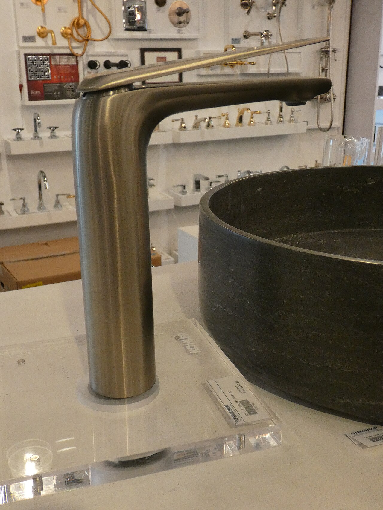 Grifo monomando de lavabo acero cepillado